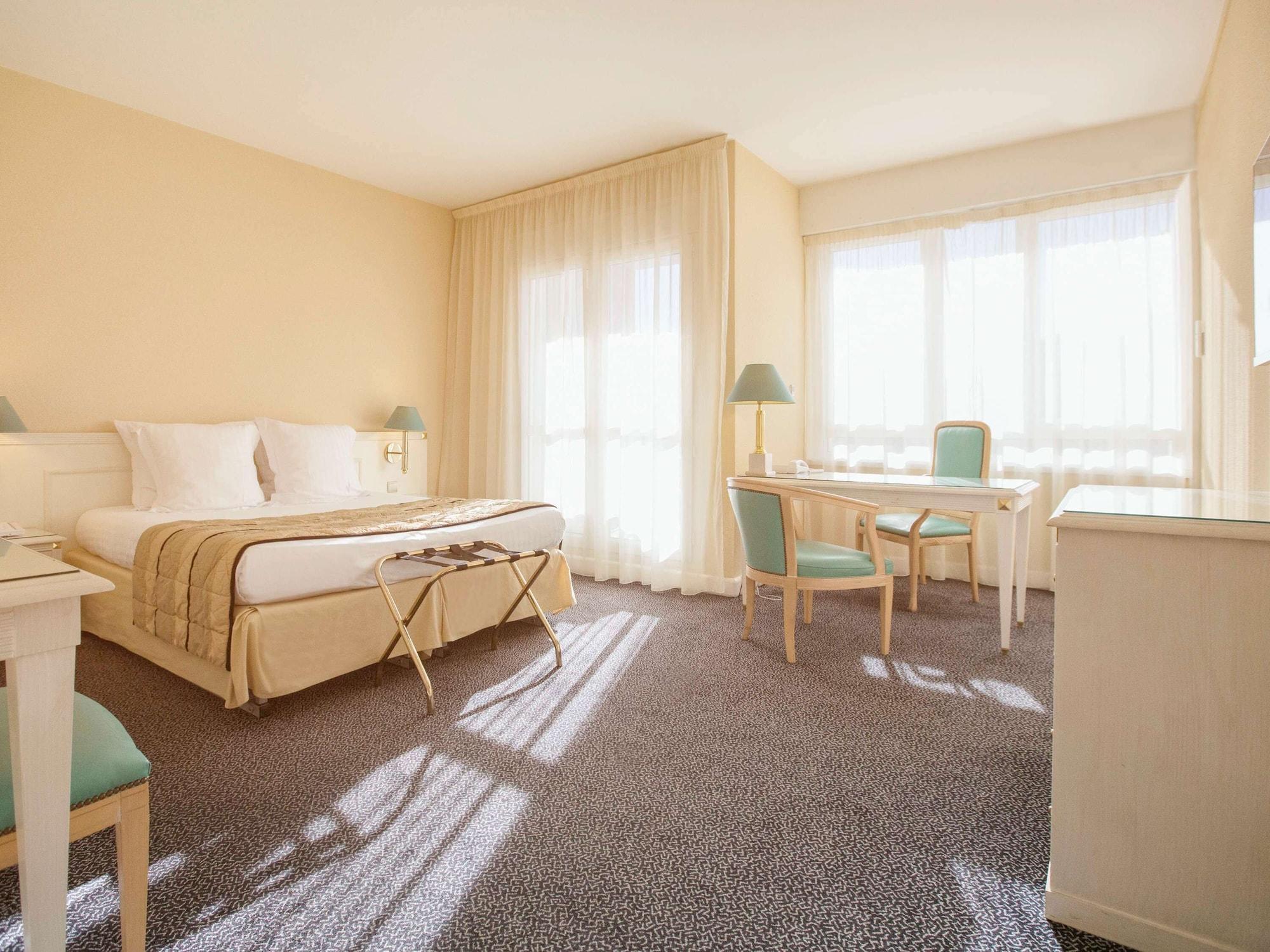 Mercure Limoges Centre Екстериор снимка